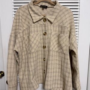 Suzanne Betro Cream and Black Textured Knit Blazer